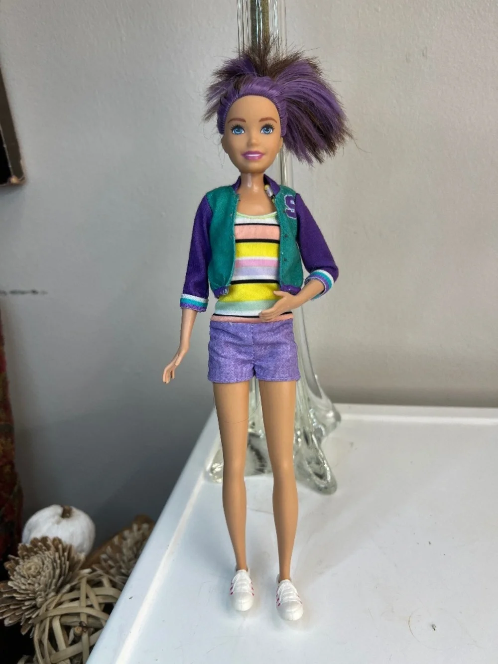 2016 Mattel Fashion Skipper Teen Barbie Doll Purple Hair With Clothes and shoes